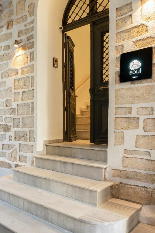 Syros Soul Luxury Suites Ermoupoli Ngoại thất bức ảnh