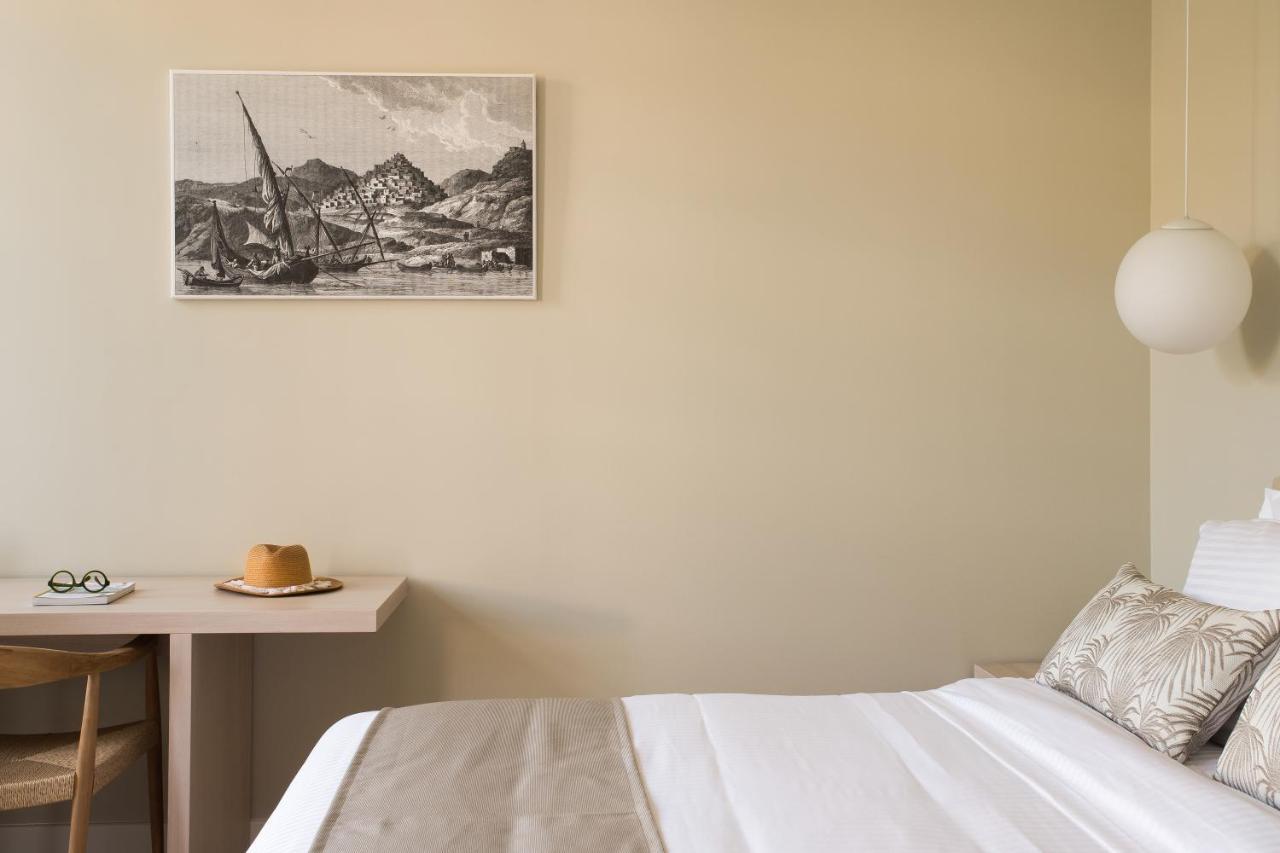 Syros Soul Luxury Suites Ermoupoli Ngoại thất bức ảnh