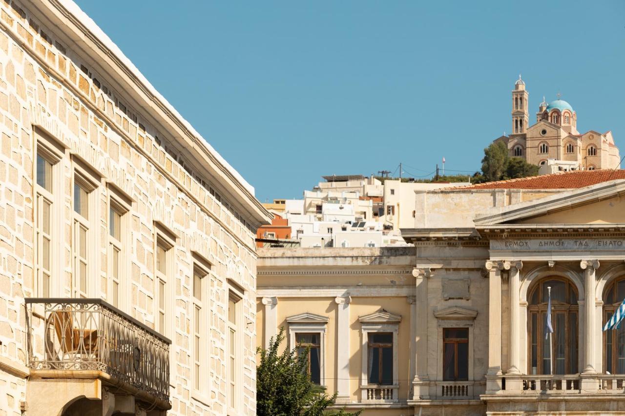 Syros Soul Luxury Suites Ermoupoli Ngoại thất bức ảnh