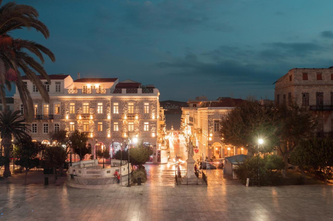 Syros Soul Luxury Suites Ermoupoli Ngoại thất bức ảnh