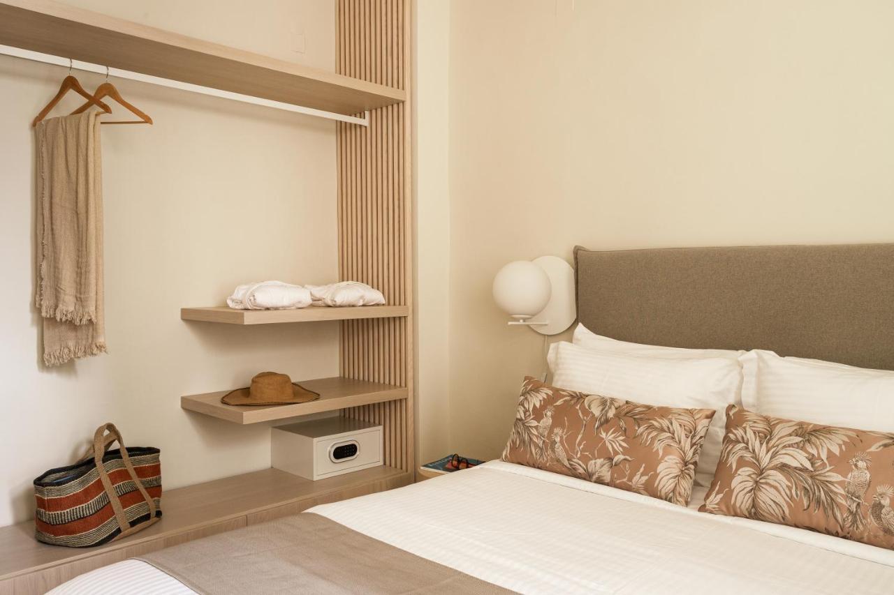 Syros Soul Luxury Suites Ermoupoli Ngoại thất bức ảnh